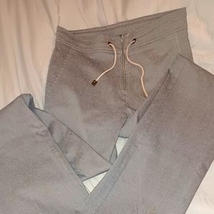 Morgan De Toi casual dress pants. Size 4 - 6 Grey